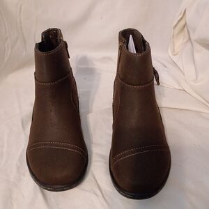 Eastland Dark Brown Leather Ankle Booties